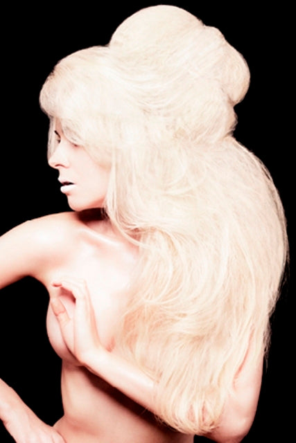 OUR VERY OWN VICKY DEMETRIOU WINS GREAT LENGTHS AVANT GARDE LOOK OF THE YEAR